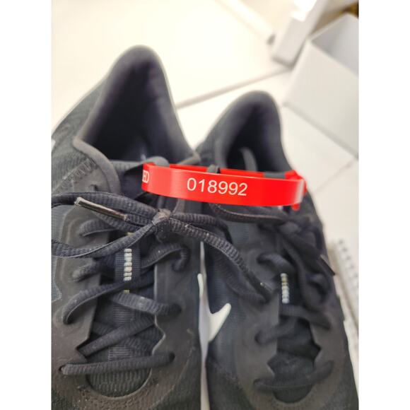 Nike Flex Experience Run 10 CD0225-001 Black White Men’s 9.5 - Picture 9 of 9